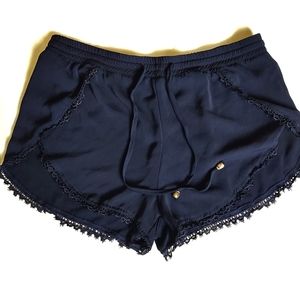 Wishlist boho detailed embroidered overlay shorts